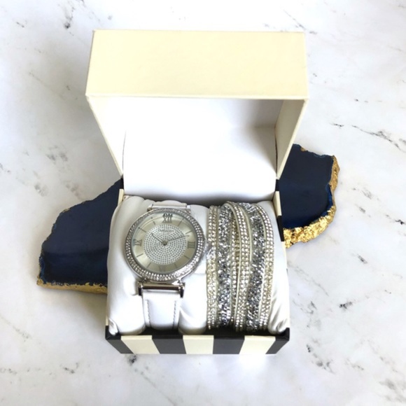 embassy Accessories - NEW Embassy Watch , Bangle , & Bracelet Accessories Set - White | Silver